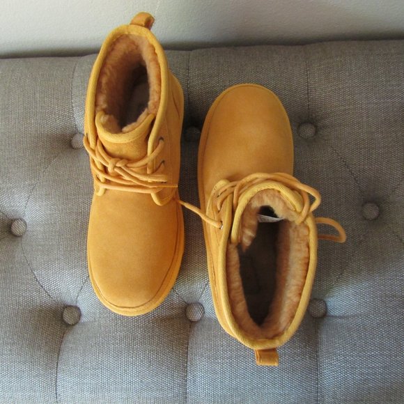 UGG Neumel ll Chukka Boots Big Girl 6 NWT - Picture 10 of 16